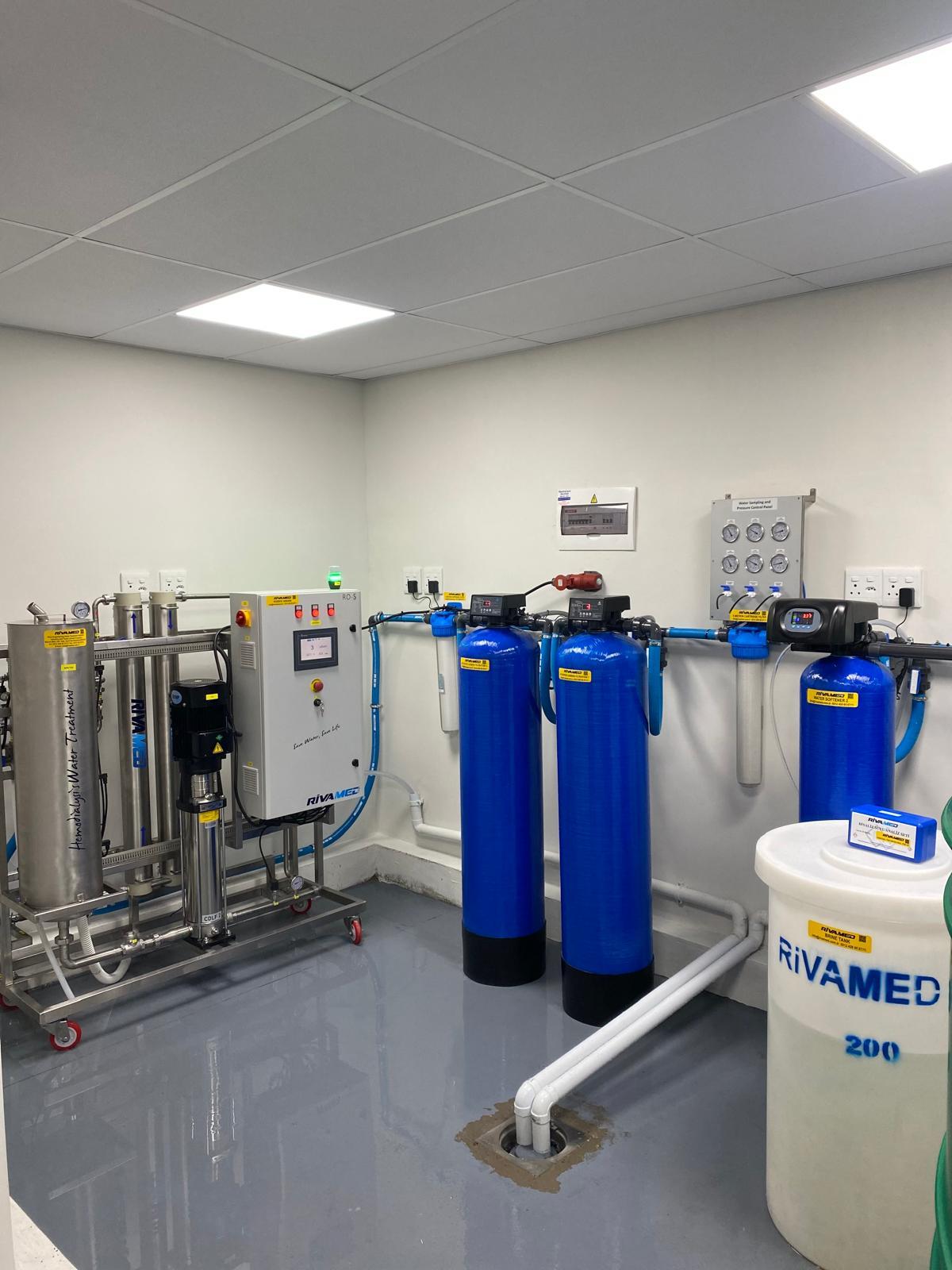 RO-XL model water treatment system in dialysis center